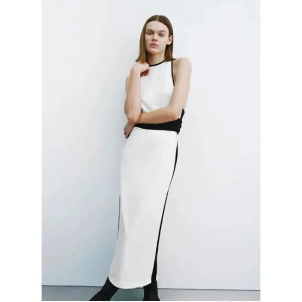 Zara DRESS WITH SIDE STRIPE